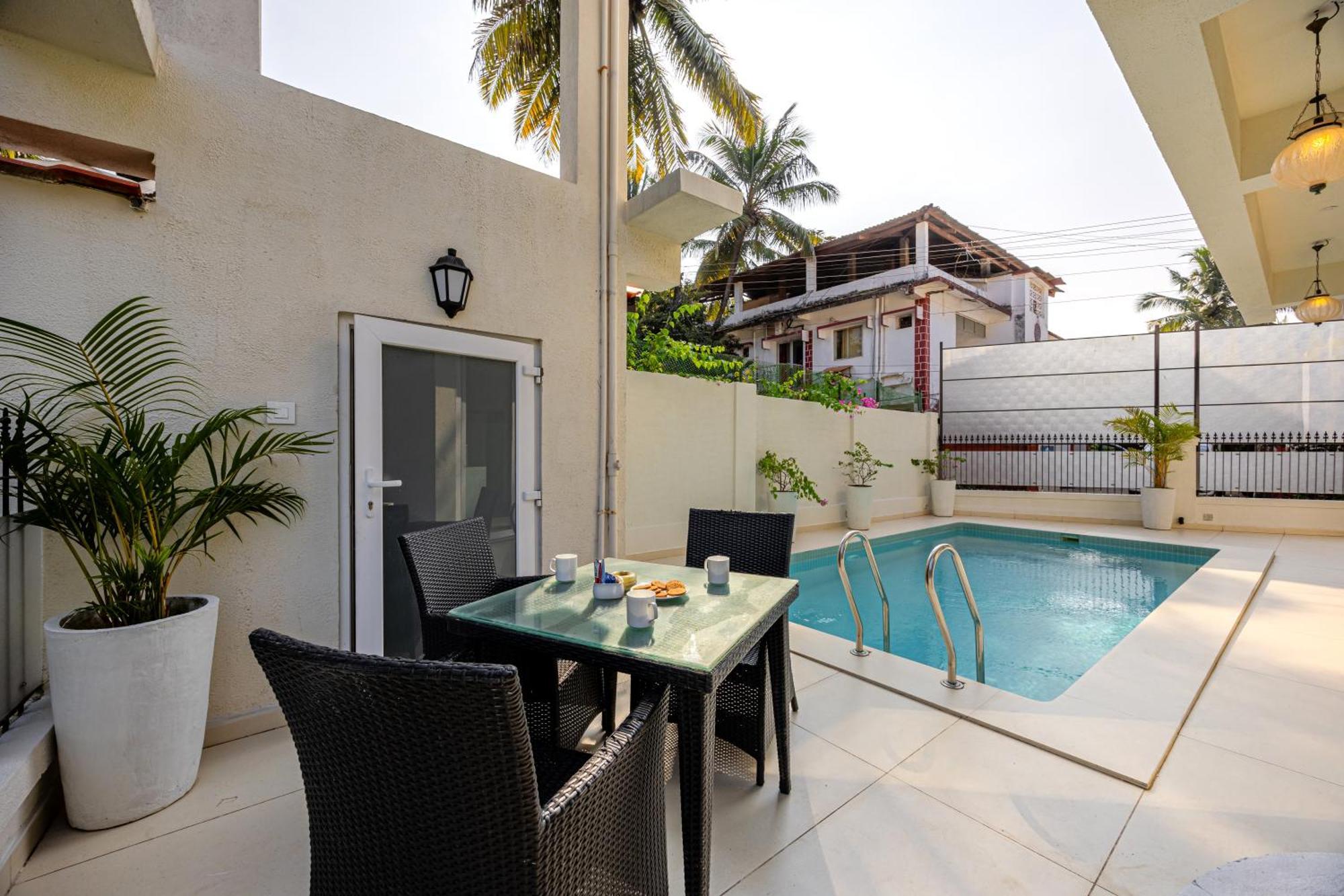 Elivaas 4 Bhk Villa Near Beach With Private Pool & Bar - Casa Boa Vida 칸돌림 외부 사진